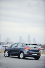 Kia cee&rsquo;d 2012 года